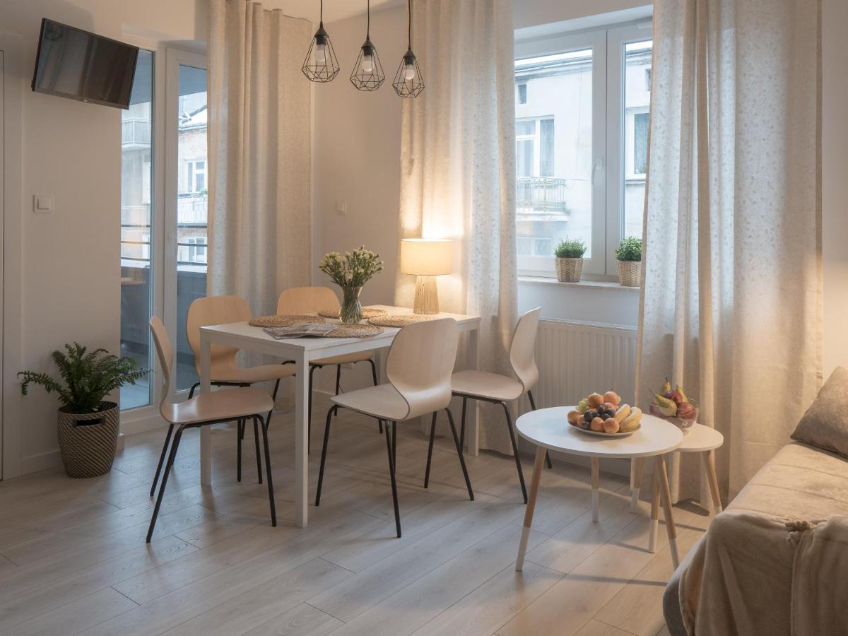 Apartament Clever 1 Kamienica Grochow وارسو المظهر الخارجي الصورة