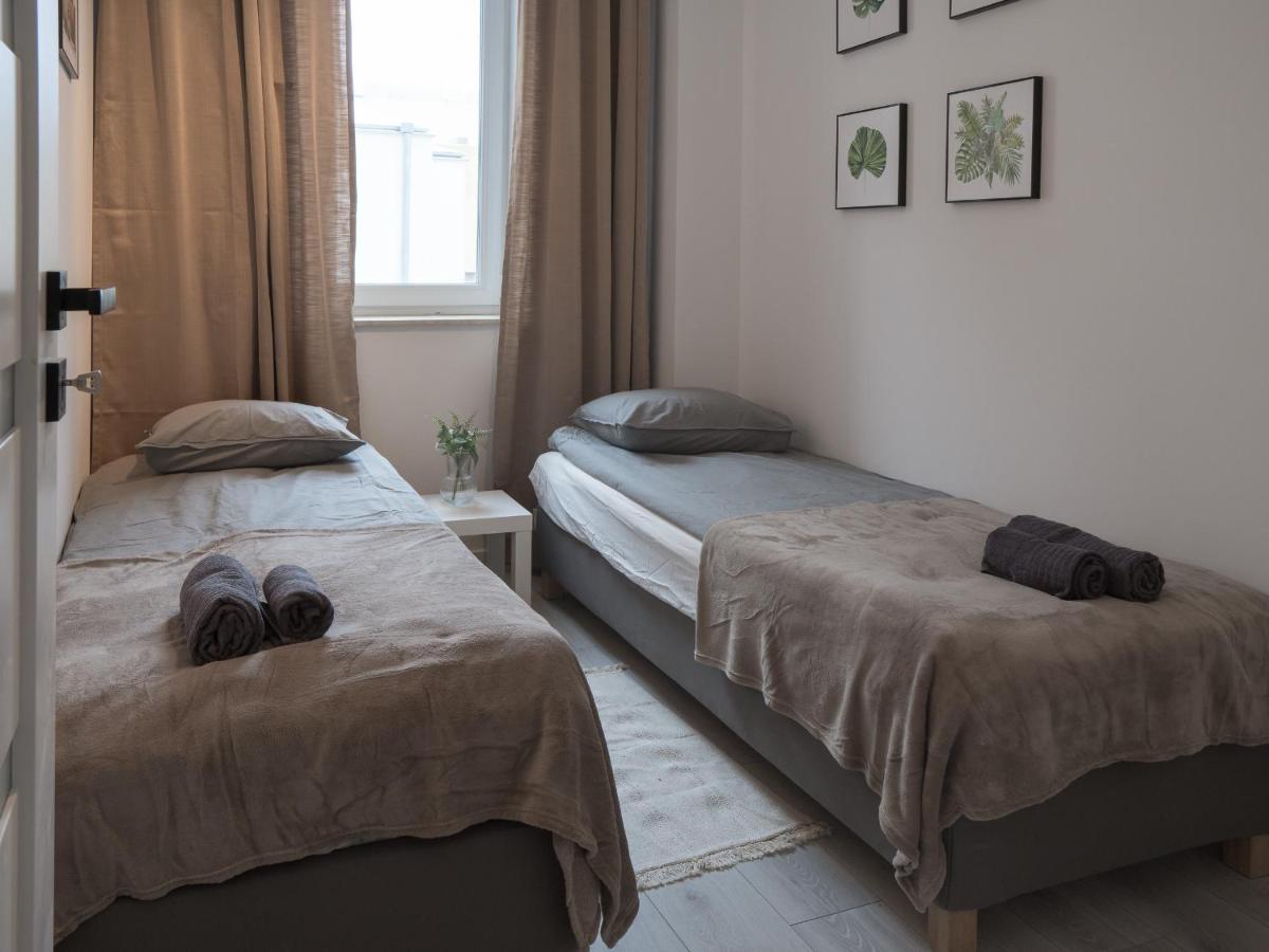 Apartament Clever 1 Kamienica Grochow وارسو المظهر الخارجي الصورة